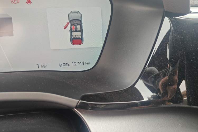 Used BYD Song PLUS New Energy 2025 DM-i 112KM Prestige Model Odometer Close Up