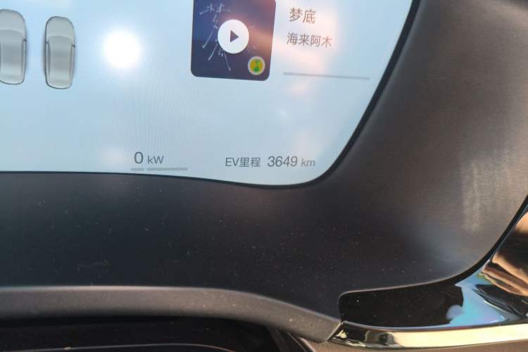 Used BYD Song PLUS New Energy 2025 DM-i 112KM Prestige Model Odometer Close Up