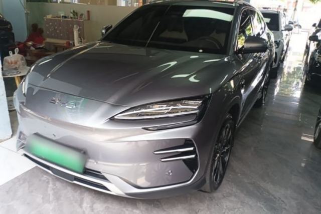 Used BYD Song PLUS New Energy 2025 EV Intelligent Driving Version 520km Premium Model