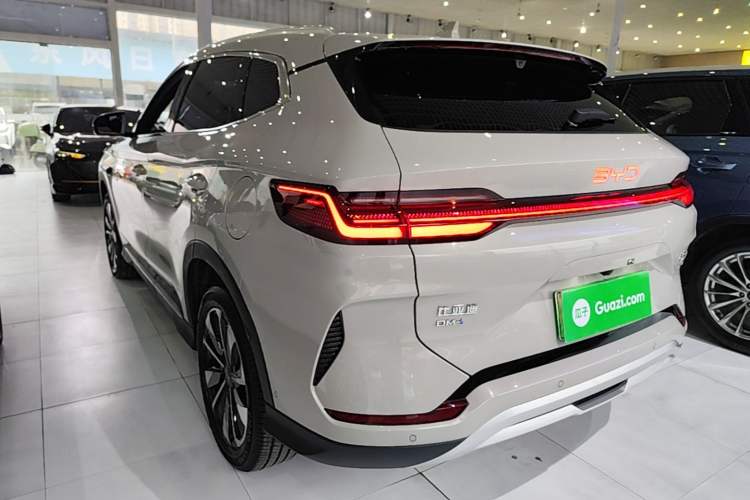 Used BYD Song PLUS New Energy 2025 DM-i Smart Drive 112KM Prestige Model Rear Left 45 Deg