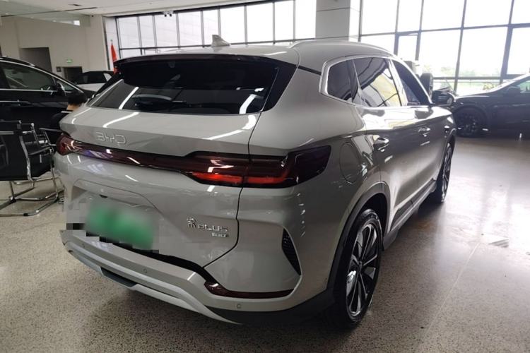 Used BYD Song PLUS New Energy 2025 EV Intelligent Driving Edition 520km Luxury Model Rear Right 45 Deg