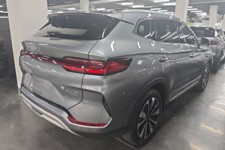 Used BYD Song PLUS New Energy 2025 DM-i Intelligent Driving 112KM Prestige Model Rear Right 45 Deg