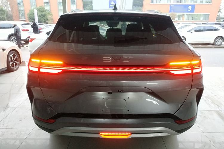 Used BYD Song PLUS New Energy 2025 EV Intelligent Driving Version 520km Premium Model Rear