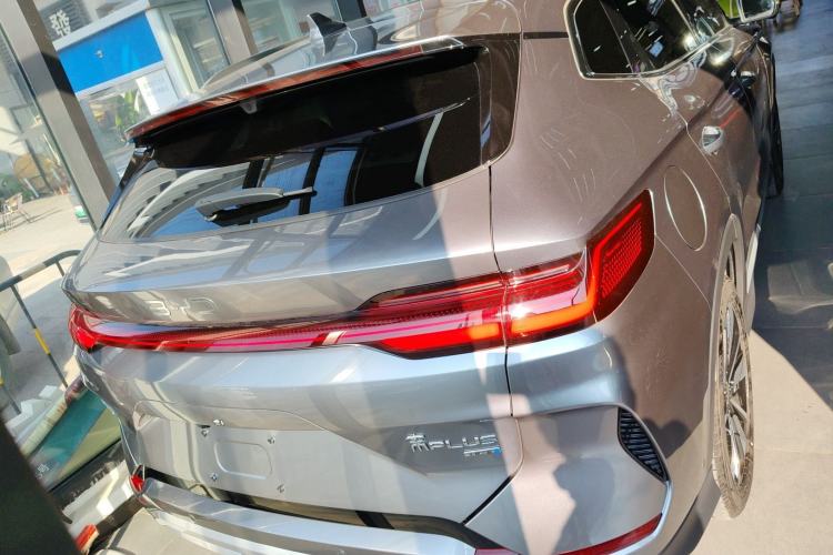 Used BYD Song PLUS New Energy 2025 EV Smart Drive Edition 605km Flagship Model Rear