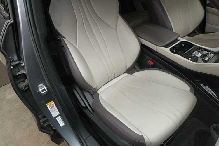 Used BYD Song PLUS New Energy 2025 DM-i 112KM Prestige Model Right Front Seat