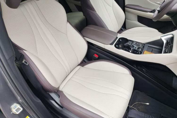 Used BYD Song PLUS New Energy 2025 DM-i Intelligent Driving 160KM Flagship Model Right Front Seat