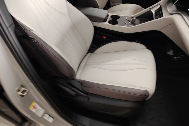 Used BYD Song PLUS New Energy 2025 EV Intelligent Driving Edition 520km Luxury Model Right Front Seat