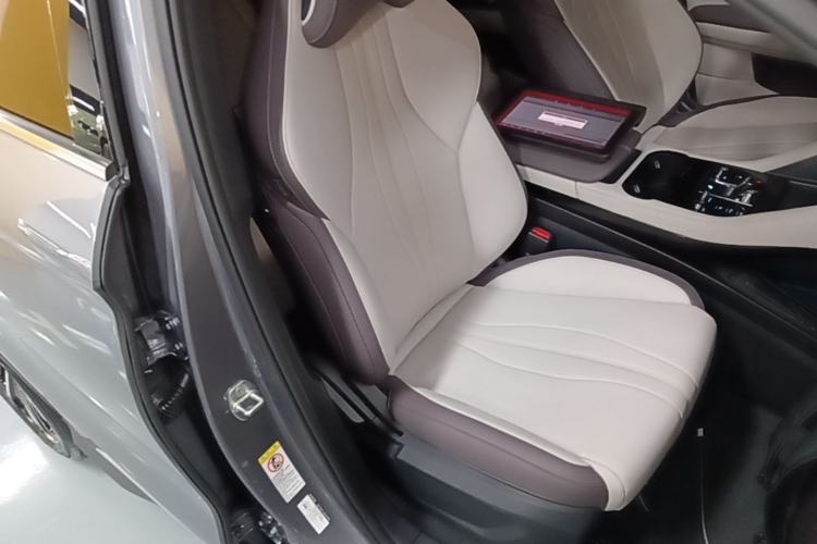 Used BYD Song PLUS New Energy 2025 EV Intelligent Driving Edition 520km Luxury Model Right Front Seat