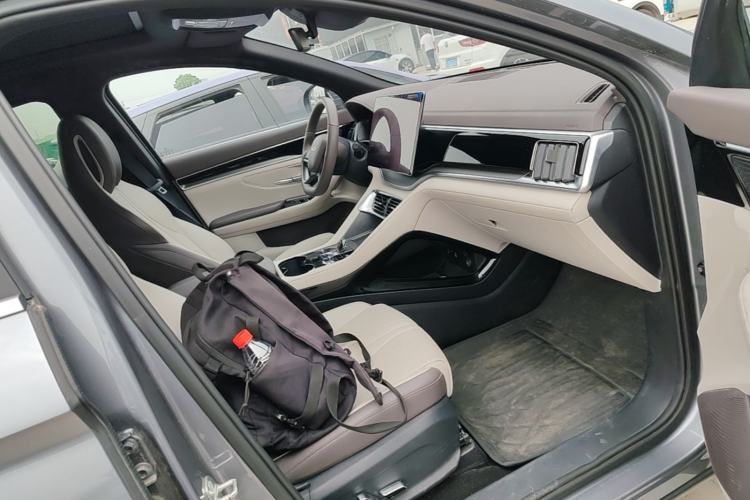Used BYD Song PLUS New Energy 2025 EV Intelligent Driving Version 520km Premium Model Right Front Seat