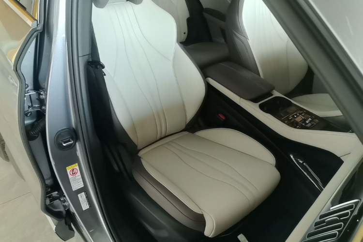 Used BYD Song PLUS New Energy 2025 EV Intelligent Driving Edition 520km Luxury Model Right Front Seat