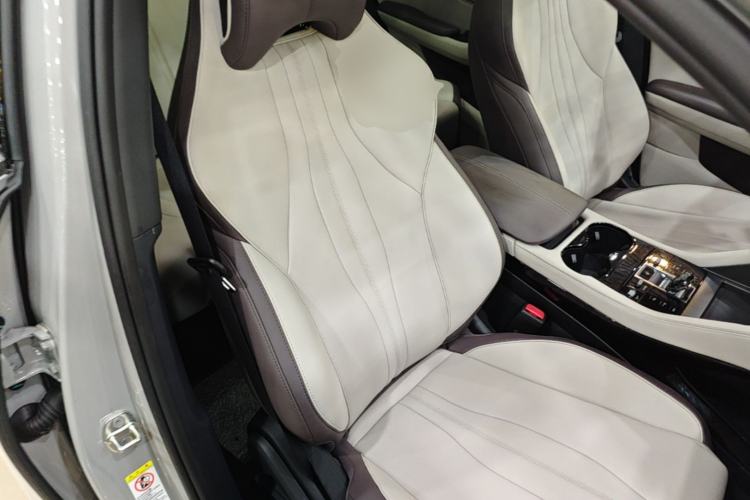 Used BYD Song PLUS New Energy 2025 DM-i Intelligent Driving 112KM Prestige Model Right Front Seat