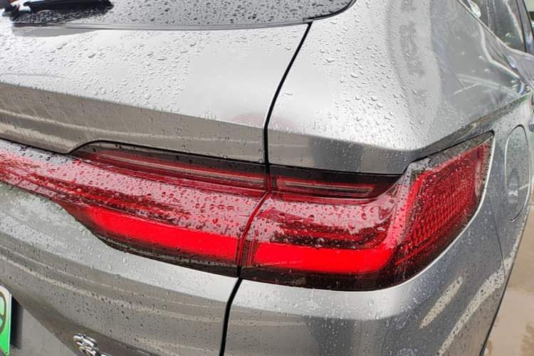 Used BYD Song PLUS New Energy 2025 DM-i 112KM Prestige Model Right Rear Taillight