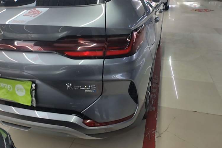 Used BYD Song PLUS New Energy 2025 DM-i Intelligent Driving 160KM Flagship Model Right Rear Taillight