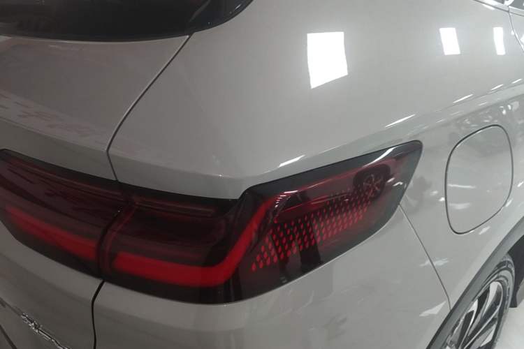 Used BYD Song PLUS New Energy 2025 DM-i 112KM Prestige Model Right Rear Taillight