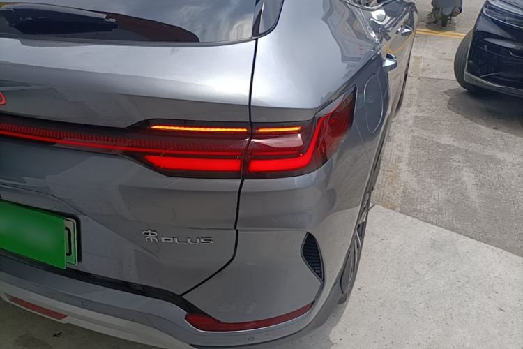 Used BYD Song PLUS New Energy 2025 DM-i 112KM Prestige Model Right Rear Taillight