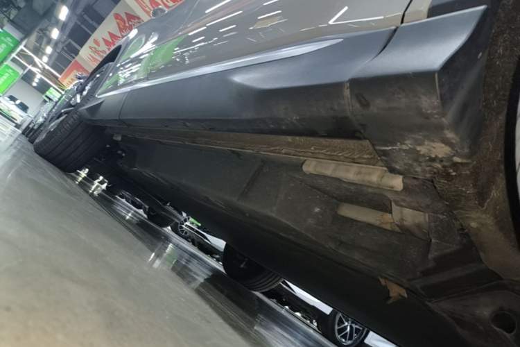 Used BYD Song PLUS New Energy 2025 EV Smart Drive Edition 605km Flagship Model Right Side Sill