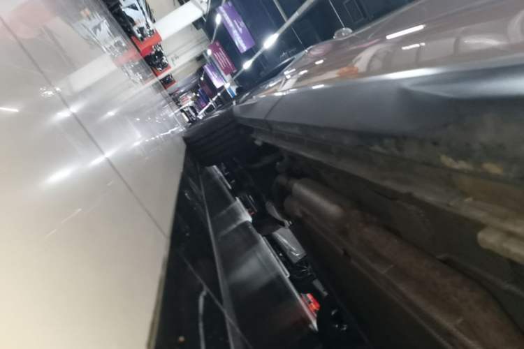 Used BYD Song PLUS New Energy 2025 DM-i 112KM Prestige Model Right Side Sill