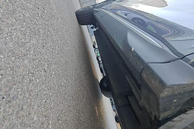 Used BYD Song PLUS New Energy 2025 EV 520km Premium Version Right Side Sill