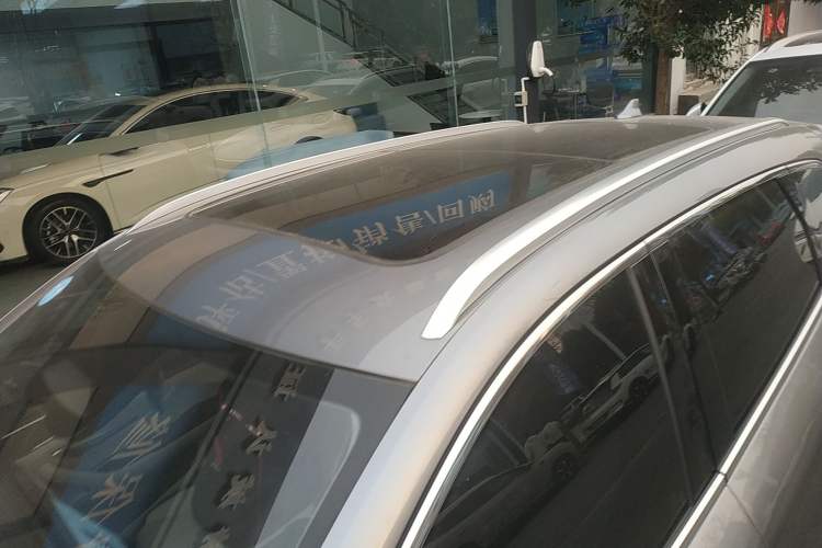 Used BYD Song PLUS New Energy 2025 DM-i Smart Drive 112KM Prestige Model Roof