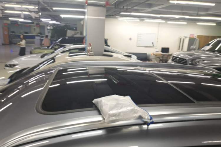 Used BYD Song PLUS New Energy 2025 DM-i 112KM Prestige Model Roof