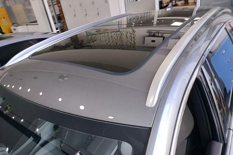Used BYD Song PLUS New Energy 2025 EV 520km Luxury Version Roof