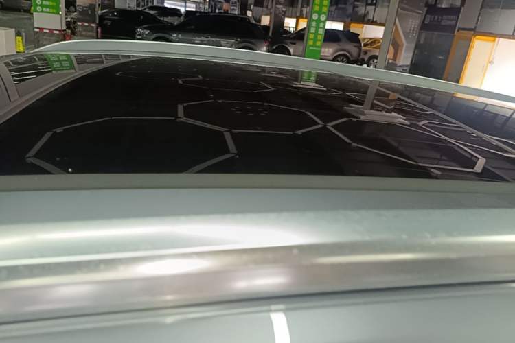 Used BYD Song PLUS New Energy 2025 DM-i 112KM Prestige Model Roof