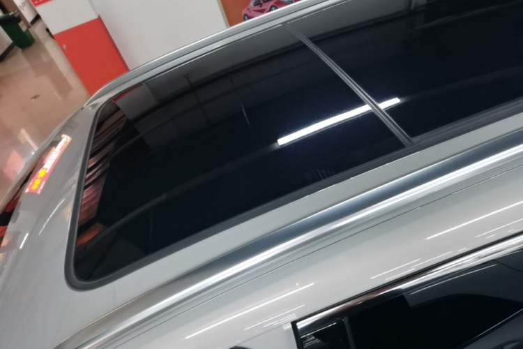 Used BYD Song PLUS New Energy 2025 DM-i 112KM Prestige Model Roof