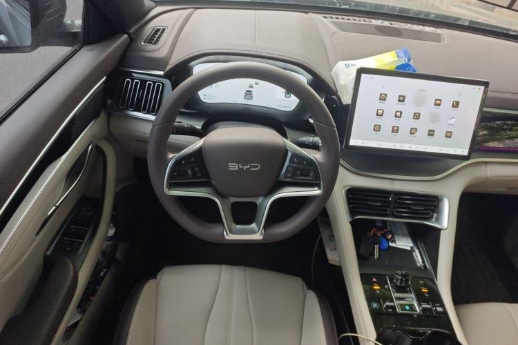 Used BYD Song PLUS New Energy 2025 DM-i 112KM Prestige Model Steering Wheel