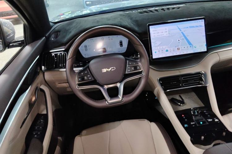 Used BYD Song PLUS New Energy 2025 DM-i 112KM Prestige Model Steering Wheel