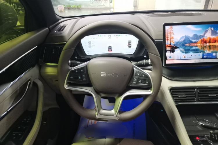 Used BYD Song PLUS New Energy 2025 DM-i 112KM Prestige Model Steering Wheel