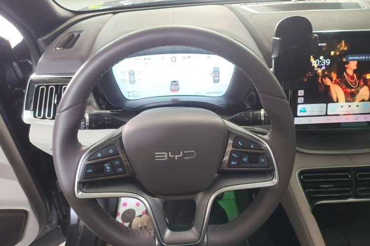 Used BYD Song PLUS New Energy 2025 DM-i 112KM Prestige Model Steering Wheel