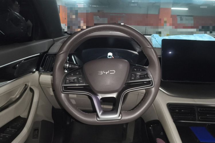 Used BYD Song PLUS New Energy 2025 DM-i 112KM Prestige Model Steering Wheel