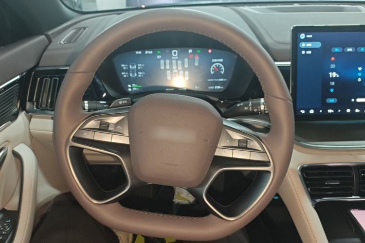 Used BYD Song PLUS New Energy 2025 DM-i Intelligent Driving 112KM Prestige Model Steering Wheel
