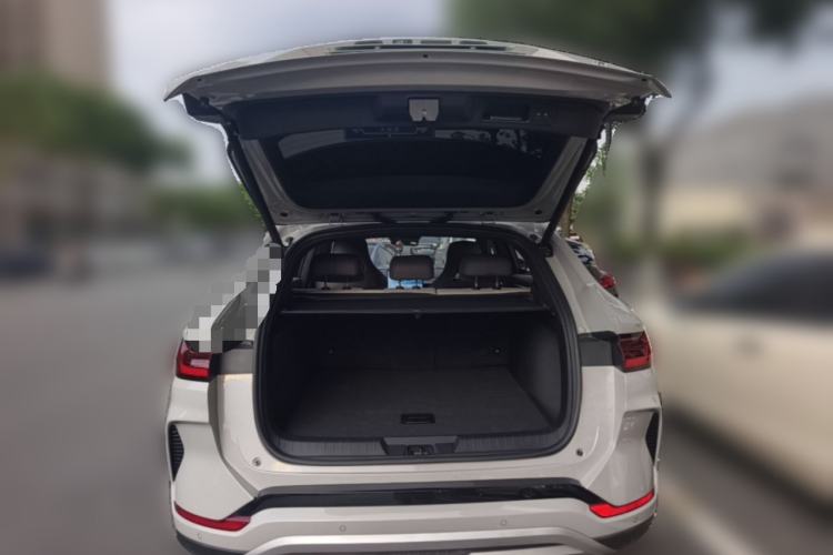Used BYD Song PLUS New Energy 2025 DM-i 112KM Prestige Model Trunk