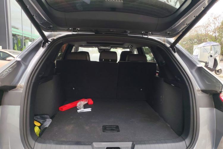 Used BYD Song PLUS New Energy 2025 DM-i Intelligent Driving 160KM Flagship Model Trunk