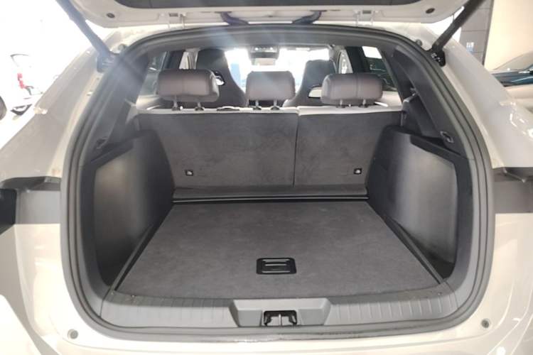 Used BYD Song PLUS New Energy 2025 EV Intelligent Driving Edition 520km Luxury Model Trunk