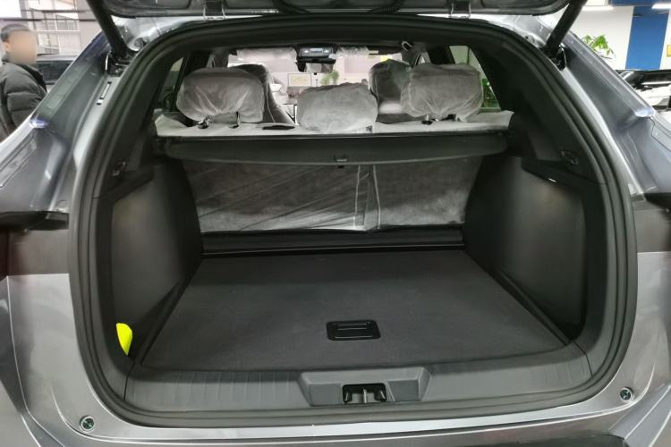 Used BYD Song PLUS New Energy 2025 DM-i 112KM Prestige Model Trunk