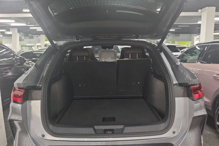 Used BYD Song PLUS New Energy 2025 DM-i Intelligent Driving 112KM Prestige Model Trunk