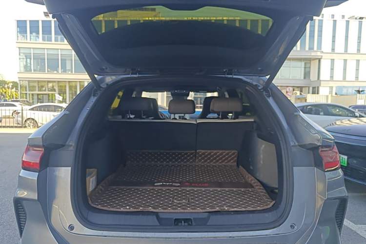Used BYD Song PLUS New Energy 2025 EV 520km Premium Version Trunk