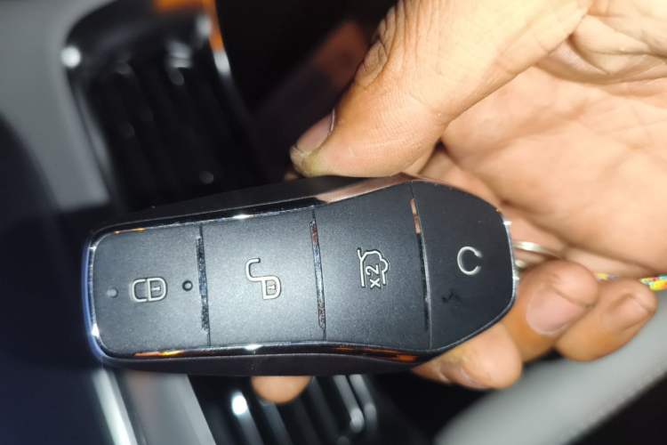 Used BYD Song PLUS New Energy 2025 EV 520km Premium Version Vehicle Key