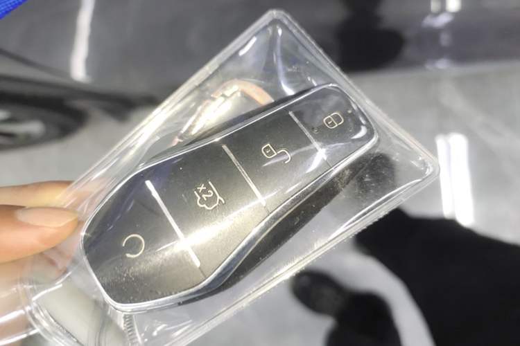 Used BYD Song PLUS New Energy 2025 DM-i 112KM Prestige Model Vehicle Key