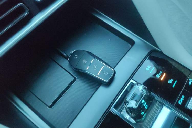 Used BYD Song PLUS New Energy 2025 DM-i 160KM Flagship Model Vehicle Key