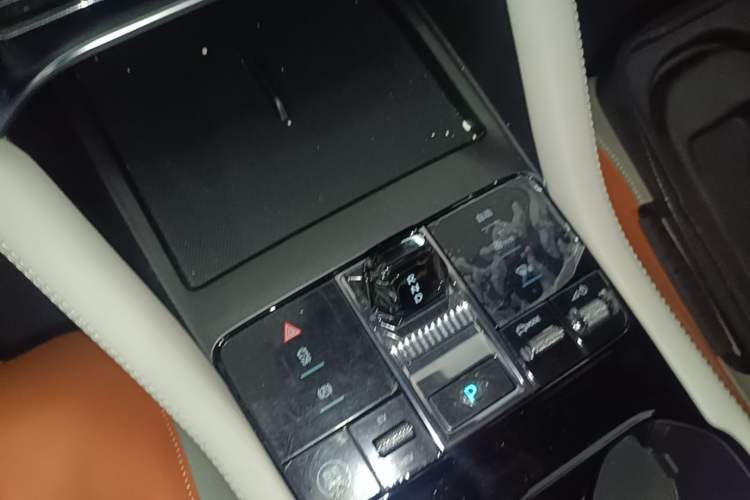 Used BYD Song PLUS New Energy 2025 DM-i 112KM Prestige Model Vehicle Key