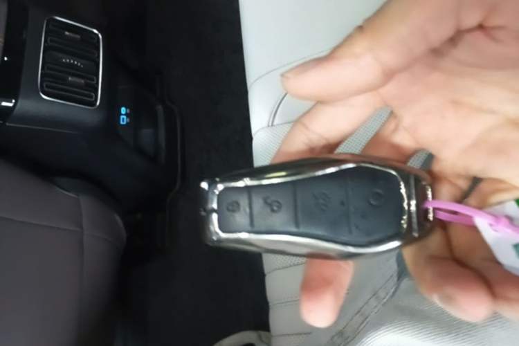 Used BYD Song PLUS New Energy 2025 EV Intelligent Driving Version 520km Premium Model Vehicle Key