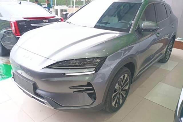 Used BYD Song PLUS New Energy 2025 EV 520km Premium Version