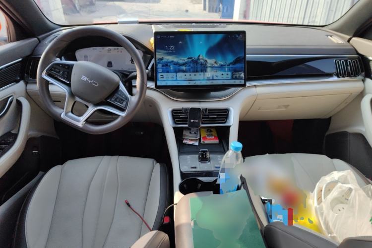 Used BYD Song PLUS New Energy 2025 DM-i 160KM Flagship Model Center Console