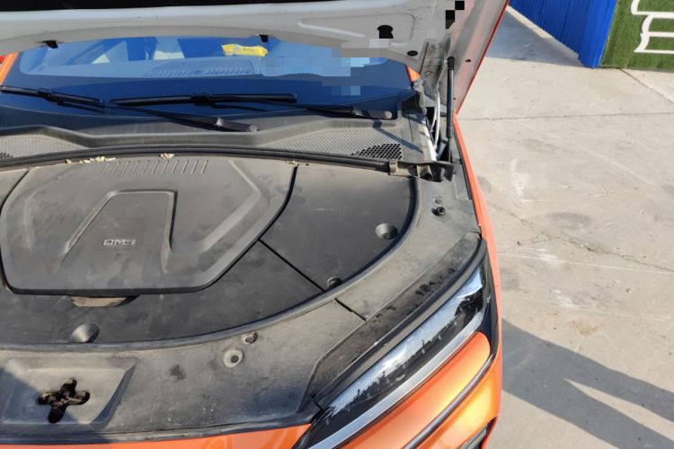 Used BYD Song PLUS New Energy 2025 DM-i 160KM Flagship Model Engine Bay Left