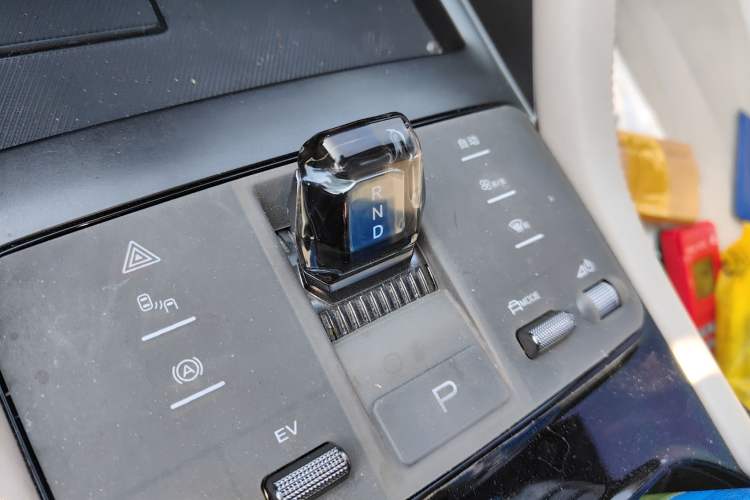 Used BYD Song PLUS New Energy 2025 DM-i 160KM Flagship Model Gear Lever