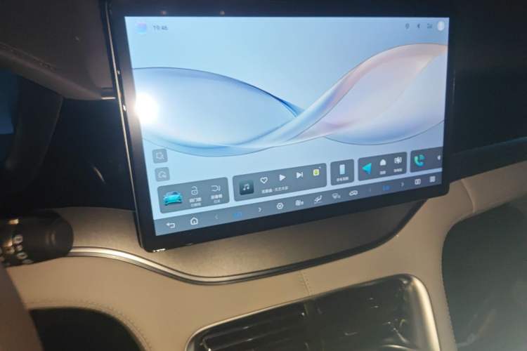 Used BYD Song PLUS New Energy 2025 DM-i Intelligent Driving 112KM Prestige Model Audio And AC Panel