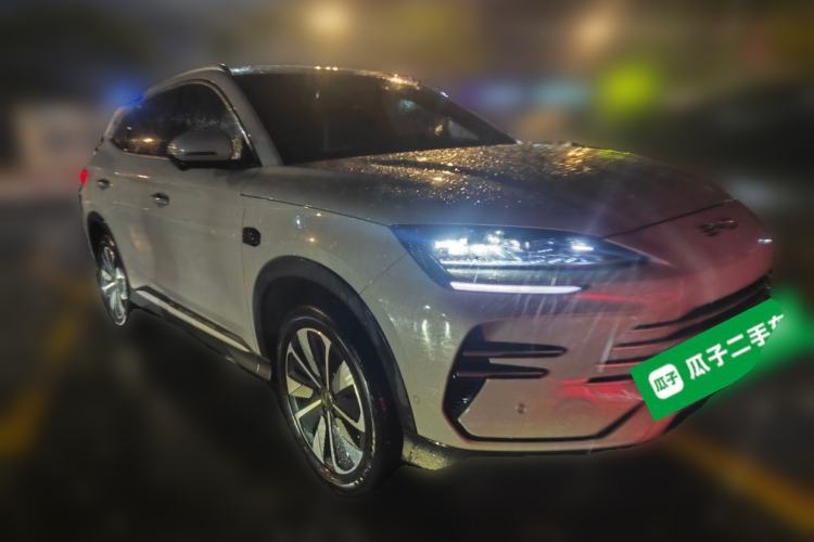 Used BYD Song PLUS New Energy 2025 DM-i Intelligent Driving 112KM Prestige Model Front Right 45 Deg